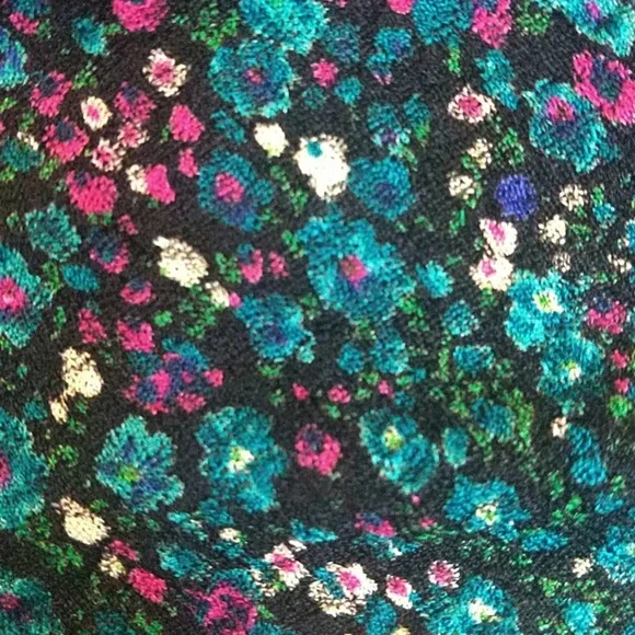 Leith Floral V Neck Ruched Body-con Mini Dress 2x - Picture 13 of 13